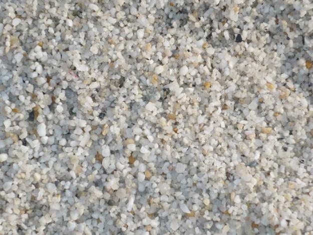 Ứng dụng của cát thạch anh 1-2mm trong lọc nước